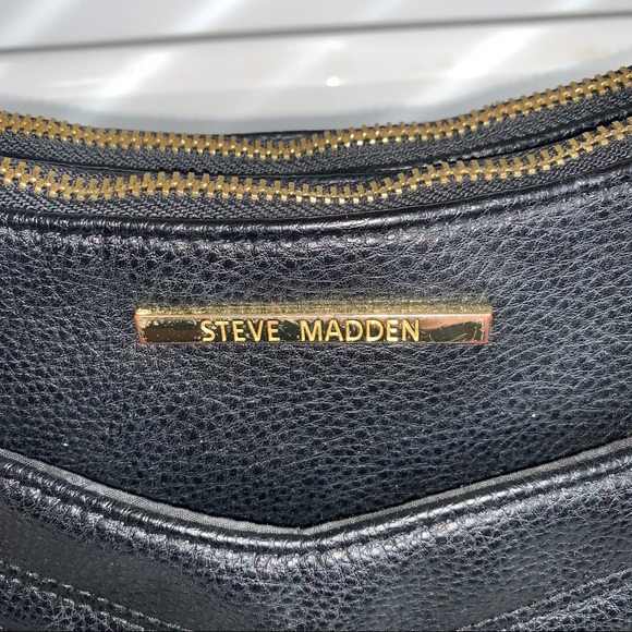 Steve Madden Black Crossbody - Picture 2 of 12